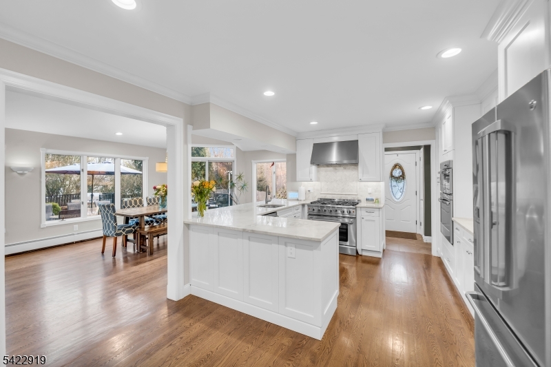 60 Parkhill Rd