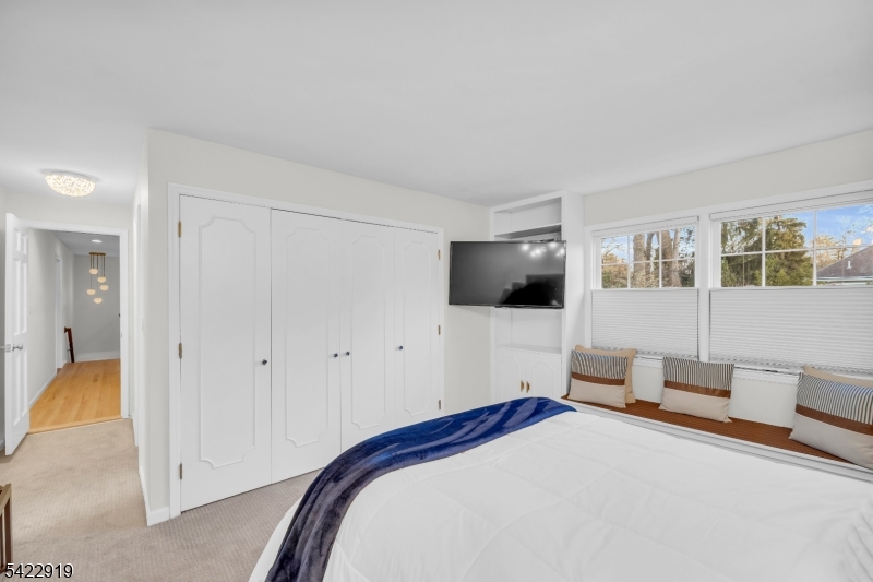 60 Parkhill Rd