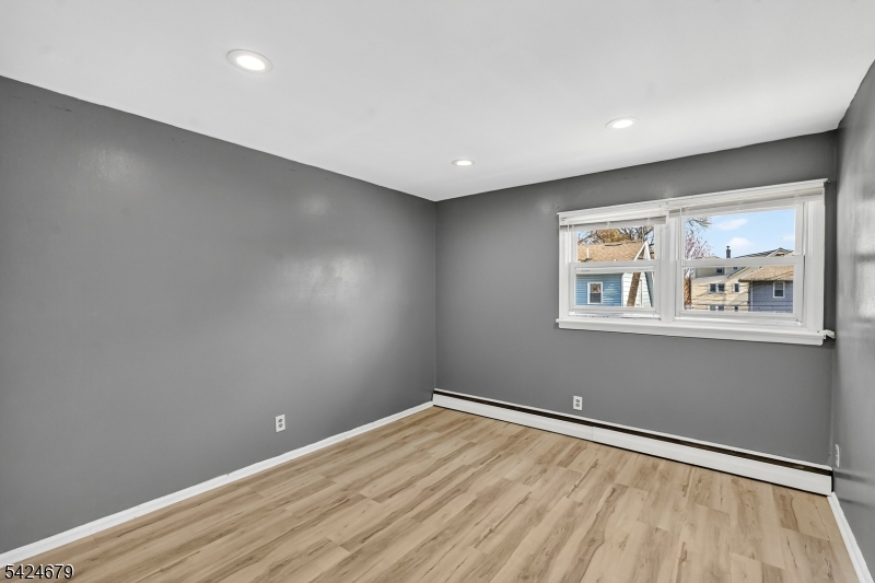 215 Orange Ave