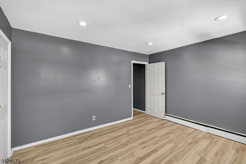 215 Orange Ave