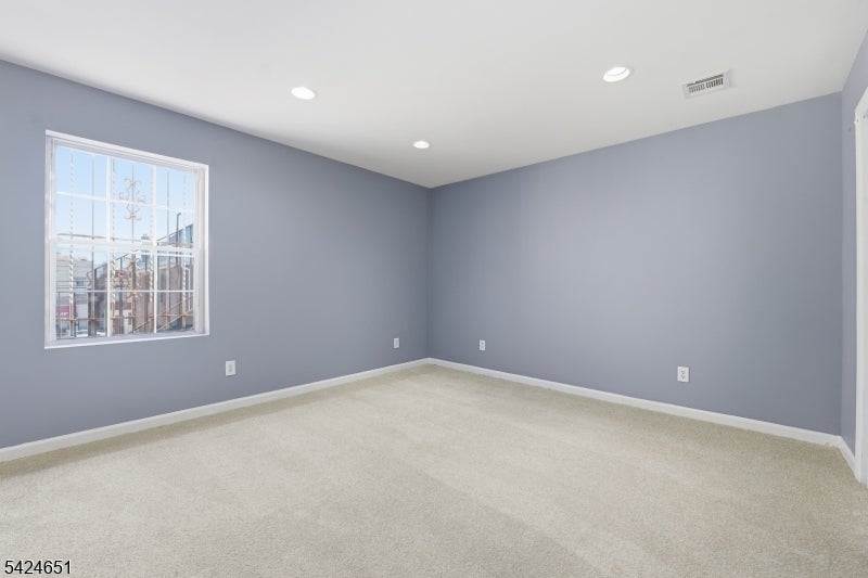 459 Fulton St