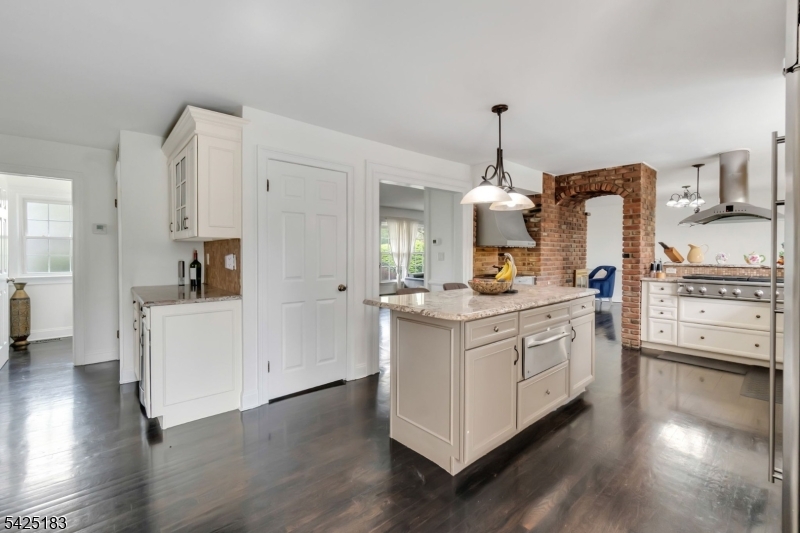 90 Belmont Ave