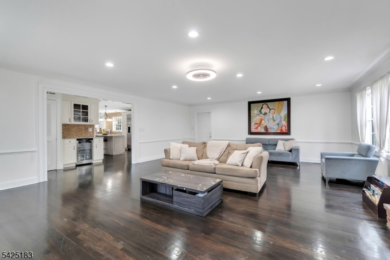 90 Belmont Ave