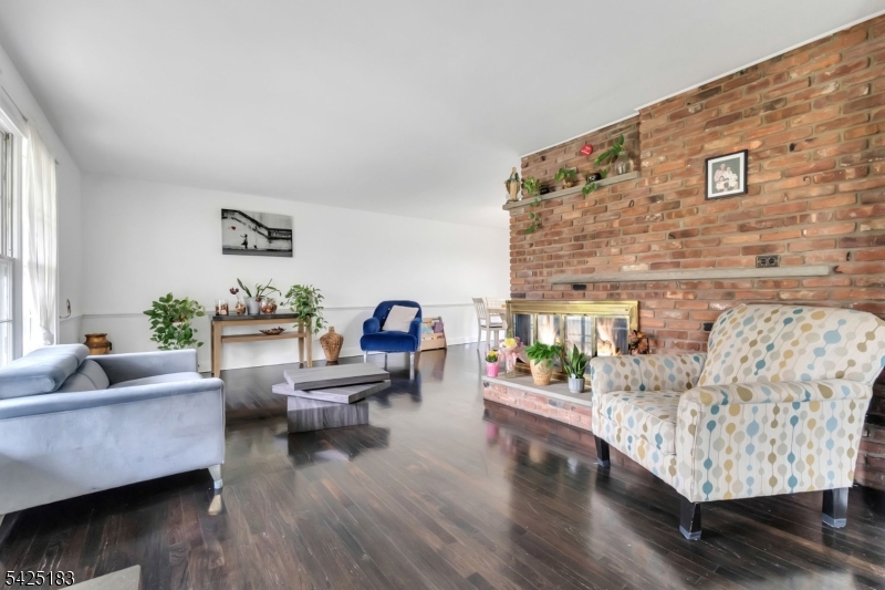 90 Belmont Ave