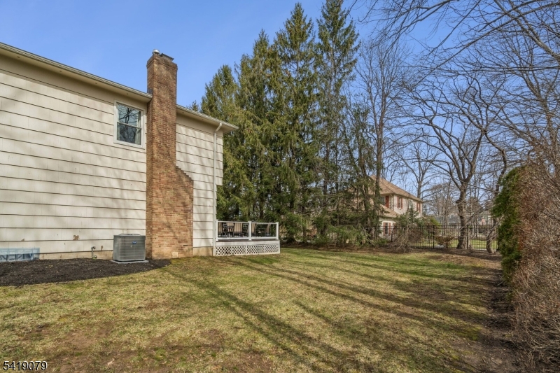 2 Barnstable Ct