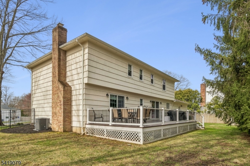 2 Barnstable Ct