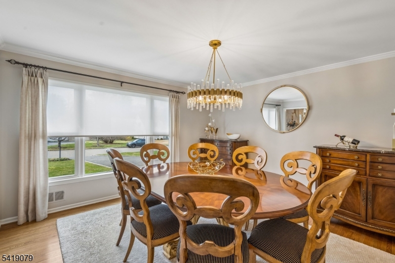 2 Barnstable Ct
