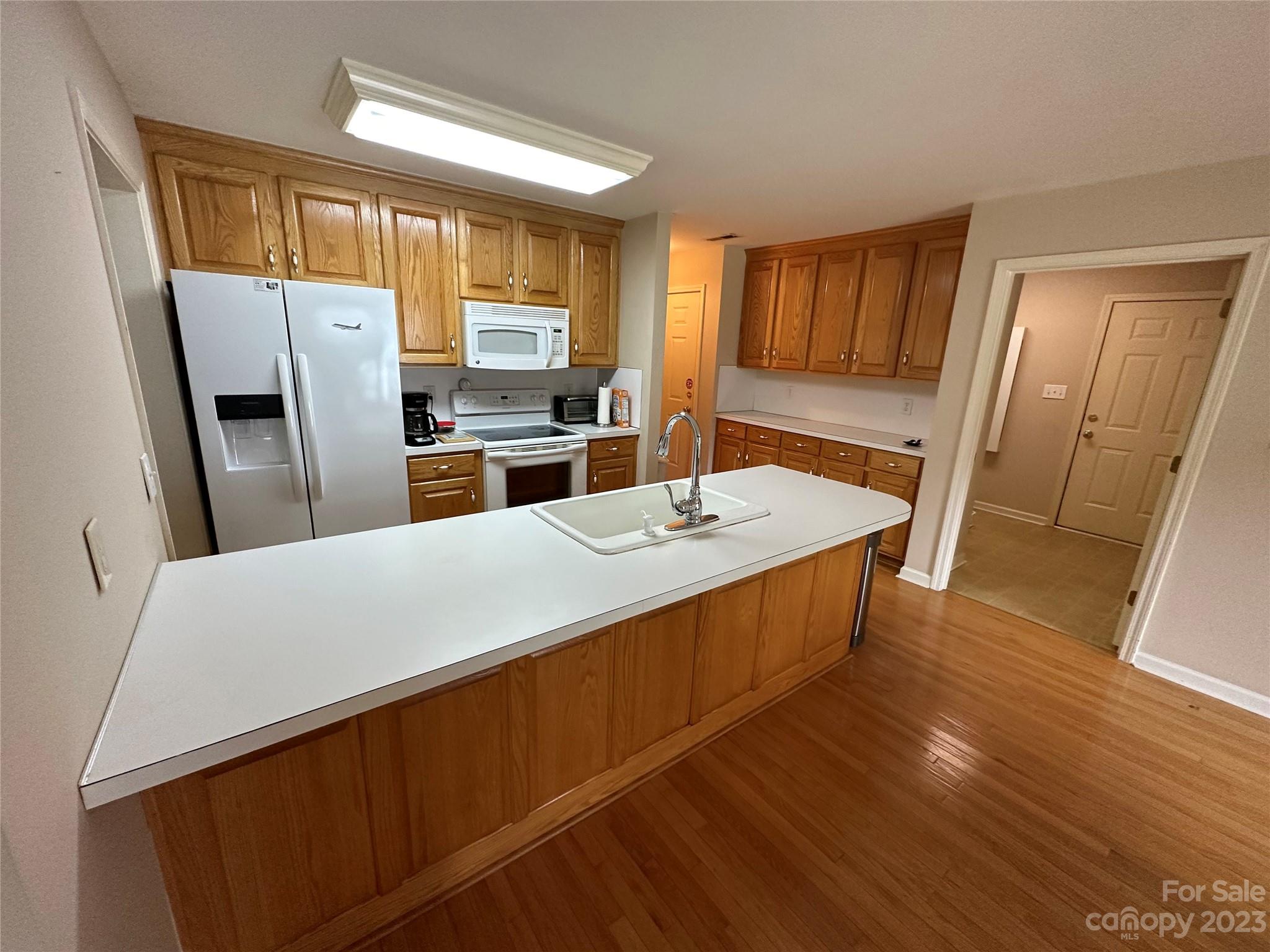 2455 Oak Valley Lane