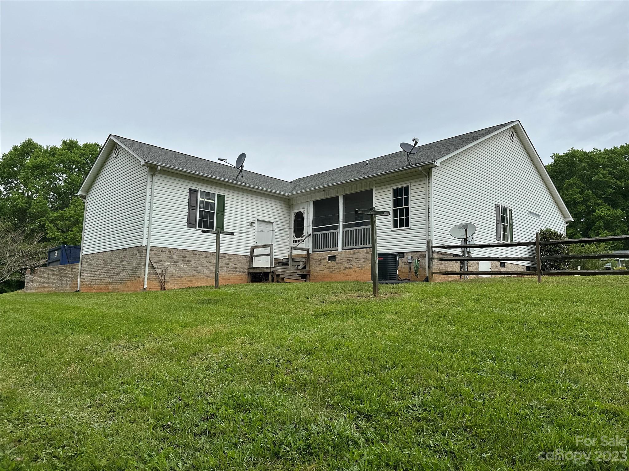 2455 Oak Valley Lane