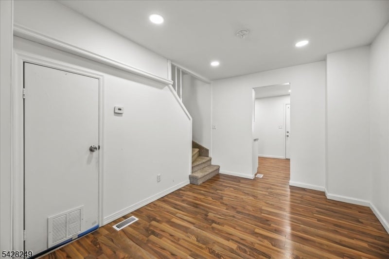 270-270A Sitgreaves St
