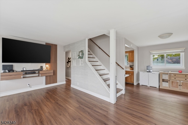 38 Wendy Rd
