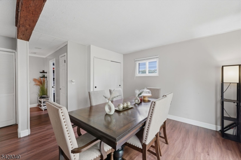 38 Wendy Rd