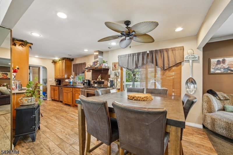 17 Stafford Rd