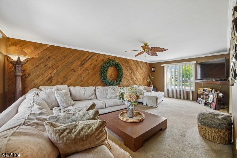 17 Stafford Rd