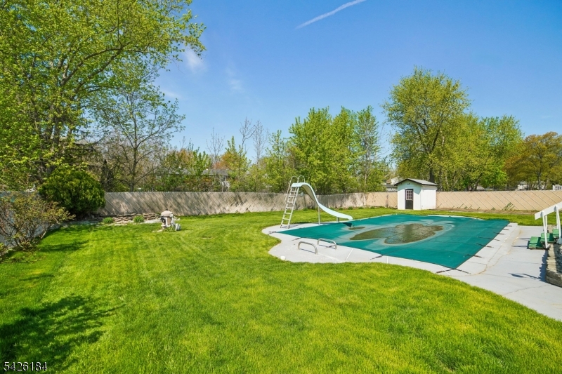 17 Stafford Rd