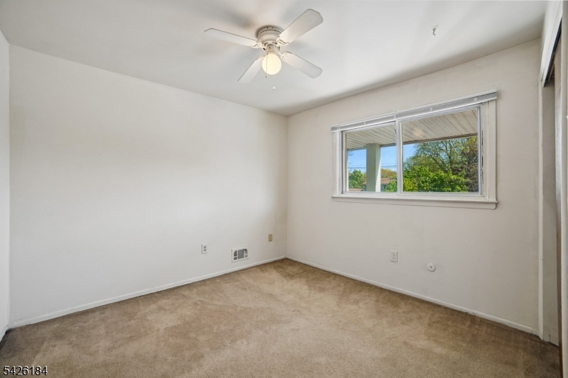 17 Stafford Rd