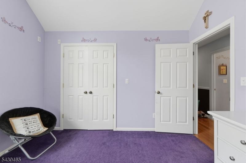 1 Highview Ave