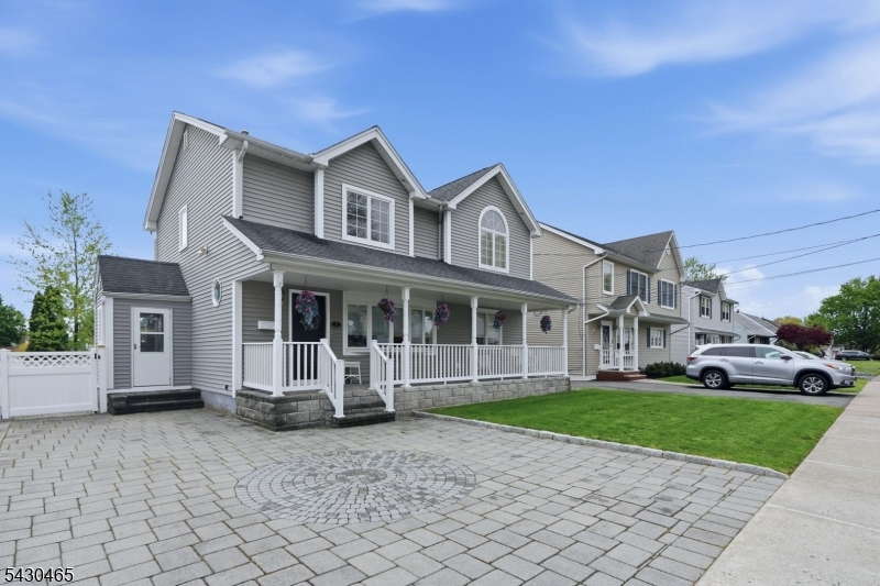 1 Highview Ave