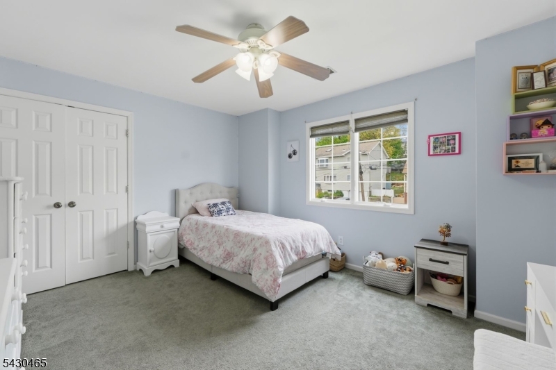 1 Highview Ave
