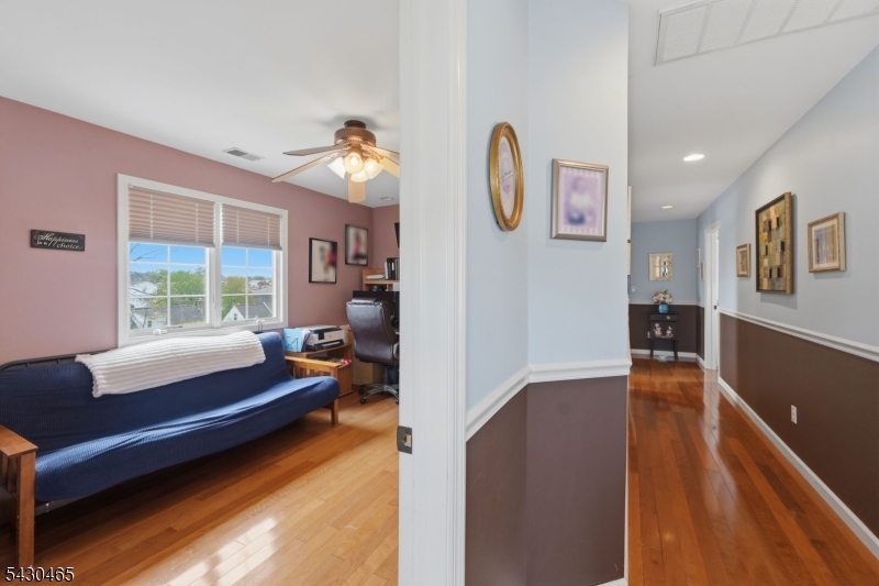 1 Highview Ave