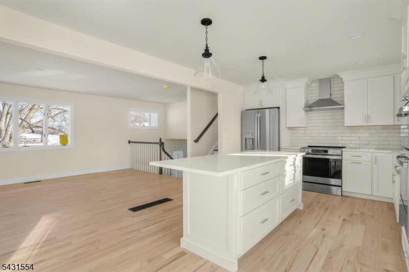 16 SCHAAF ROAD