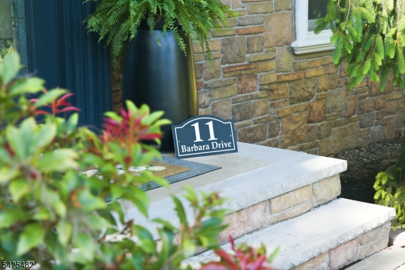 11 BARBARA DRIVE