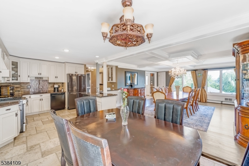 207 Eileen Dr