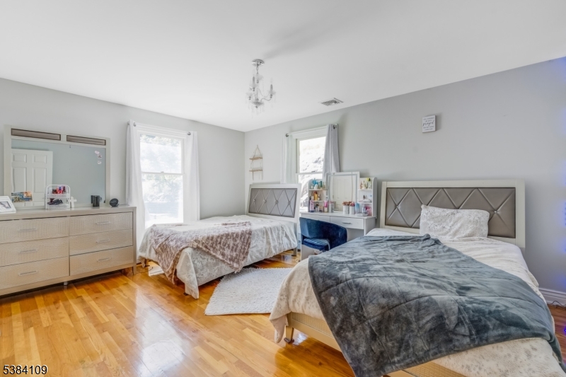 207 Eileen Dr
