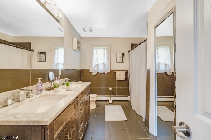 207 Eileen Dr
