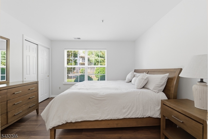 5301 Tudor Dr