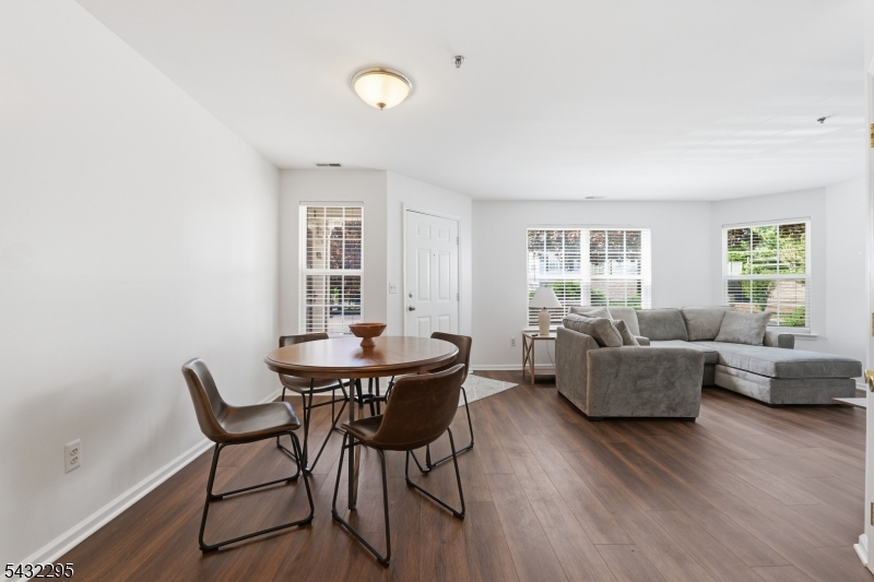 5301 Tudor Dr
