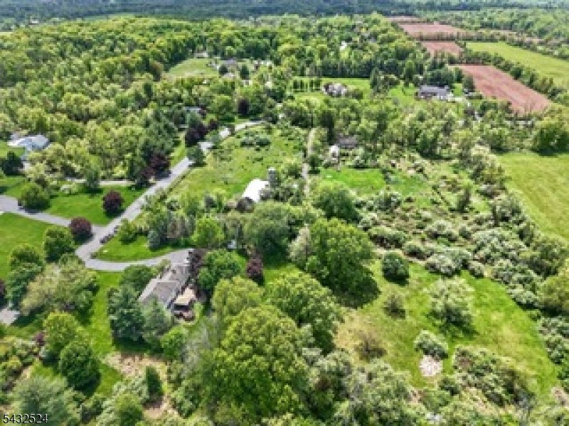 499 Edgewood Rd