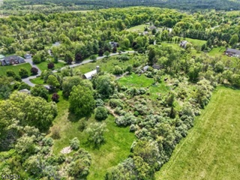 499 Edgewood Rd