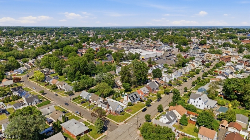 58 Continental Ave