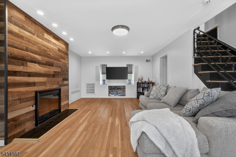 58 Continental Ave