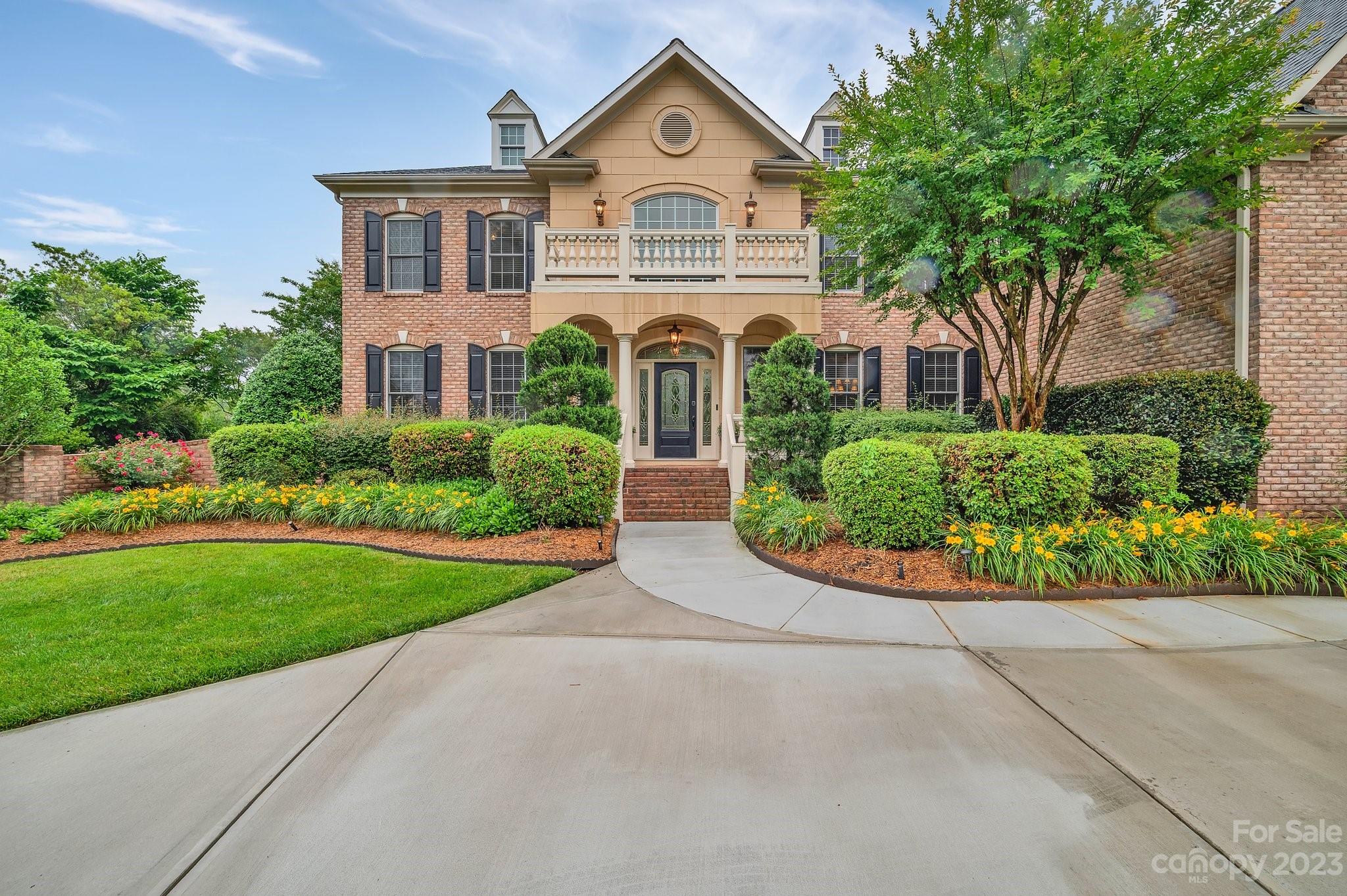 109 Orchard Hill Court