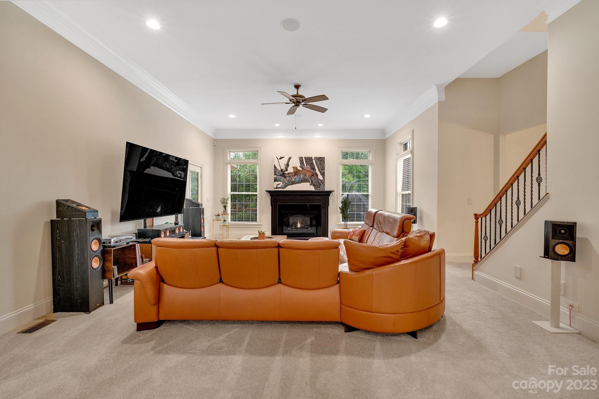 109 Orchard Hill Court