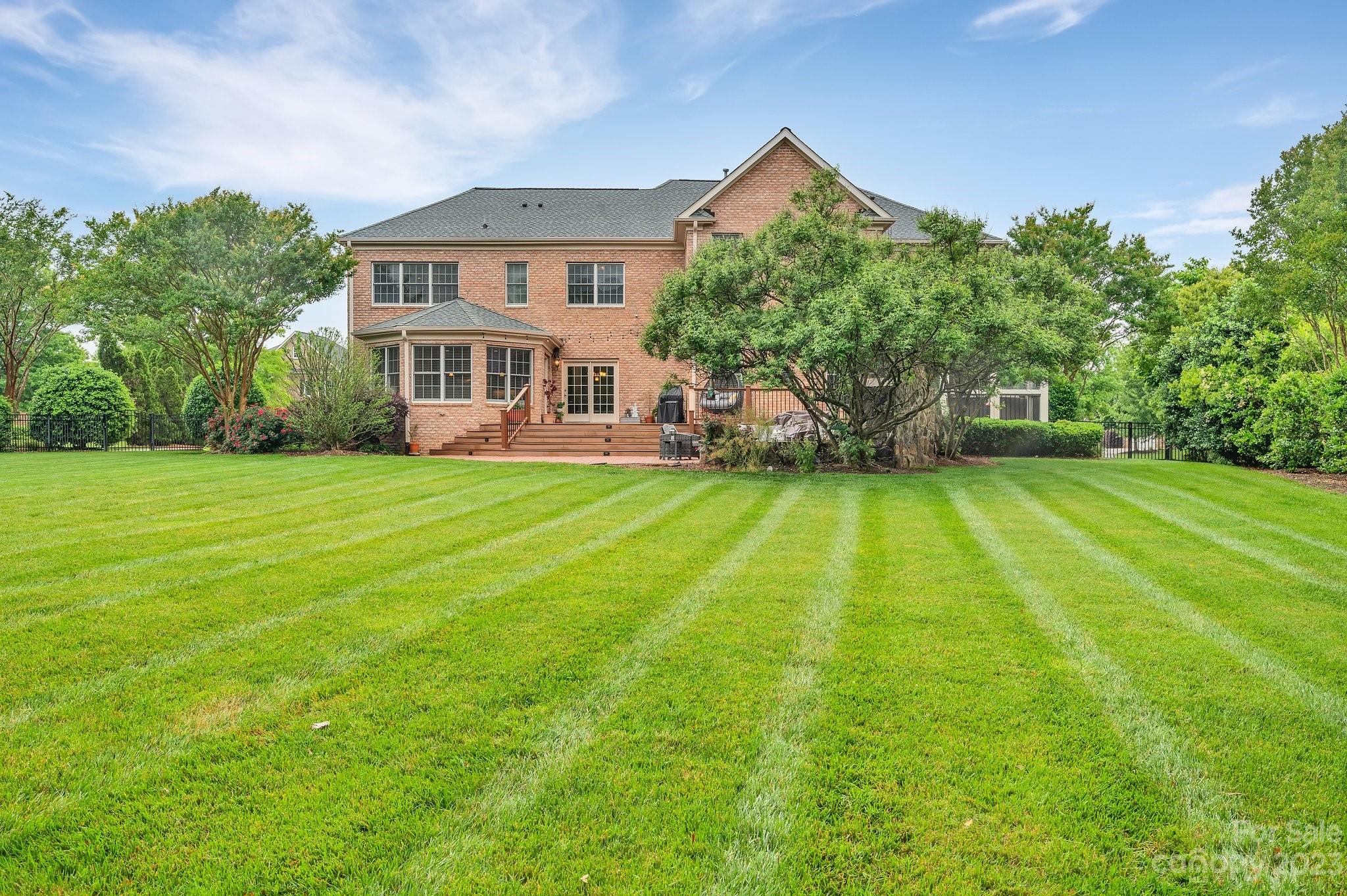 109 Orchard Hill Court