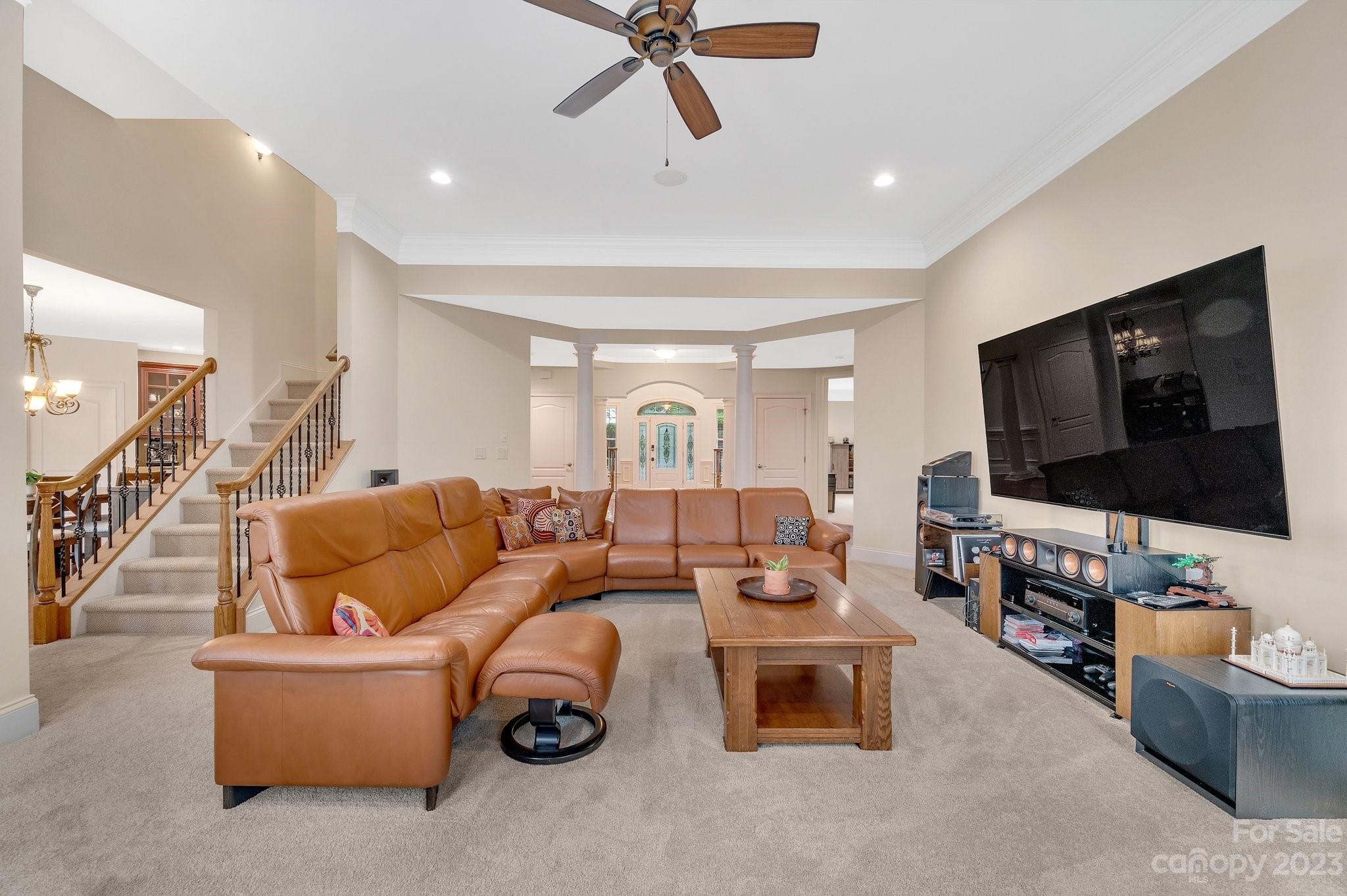 109 Orchard Hill Court