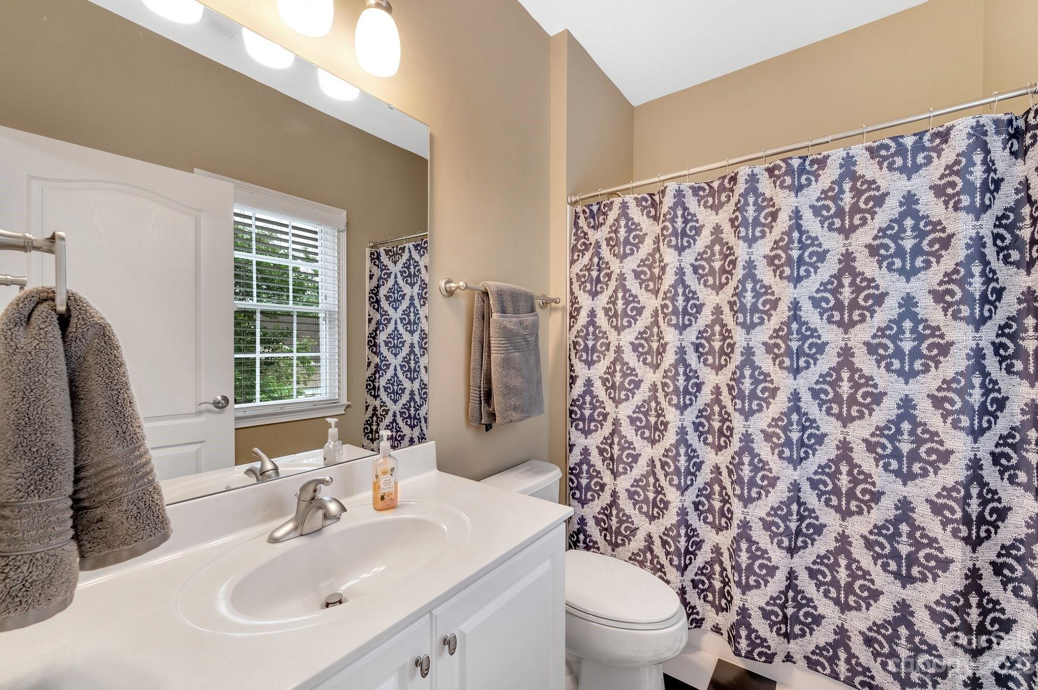 109 Orchard Hill Court