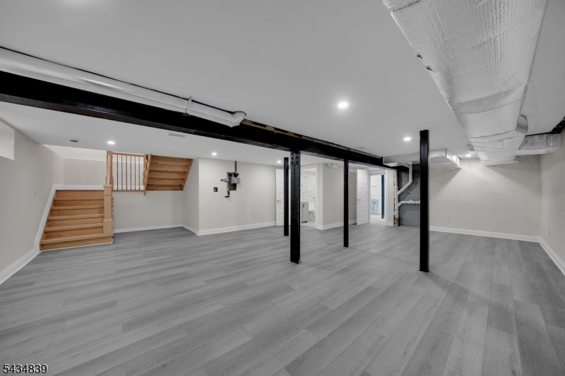236 Park Ave