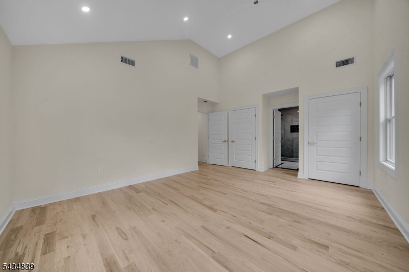 236 Park Ave