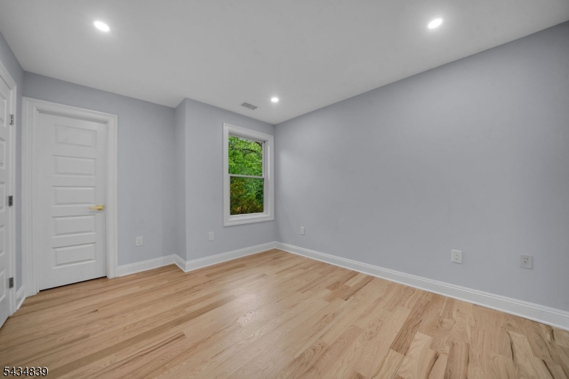 236 Park Ave