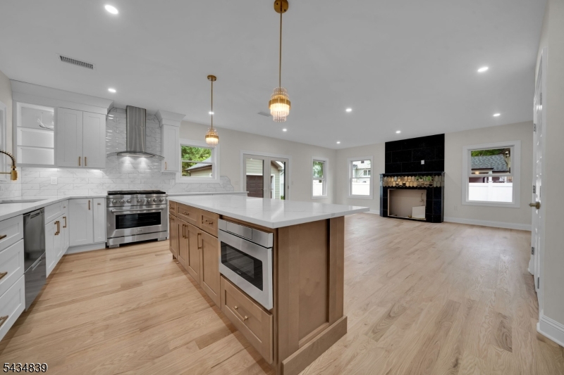 236 Park Ave