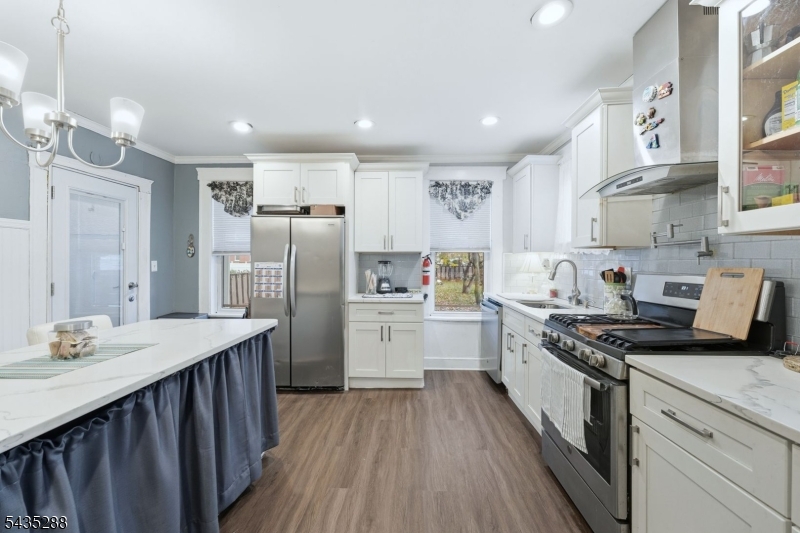 449 Union Ave