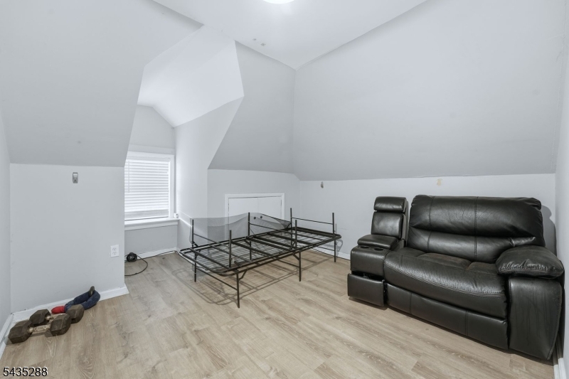 449 Union Ave