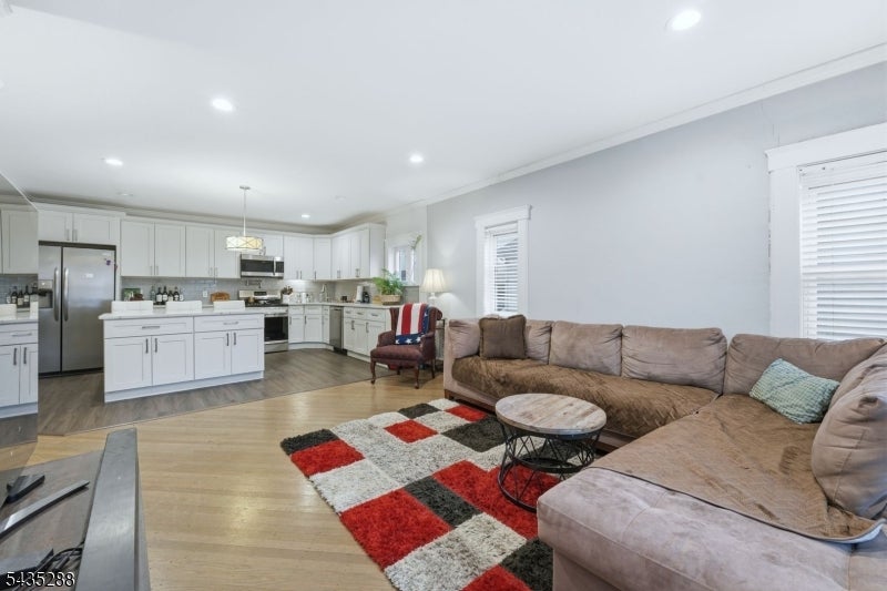 449 Union Ave
