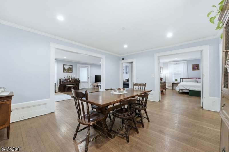 449 Union Ave