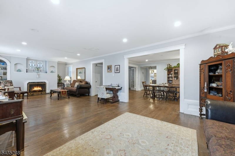 449 Union Ave