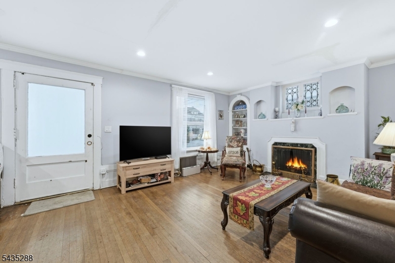 449 Union Ave